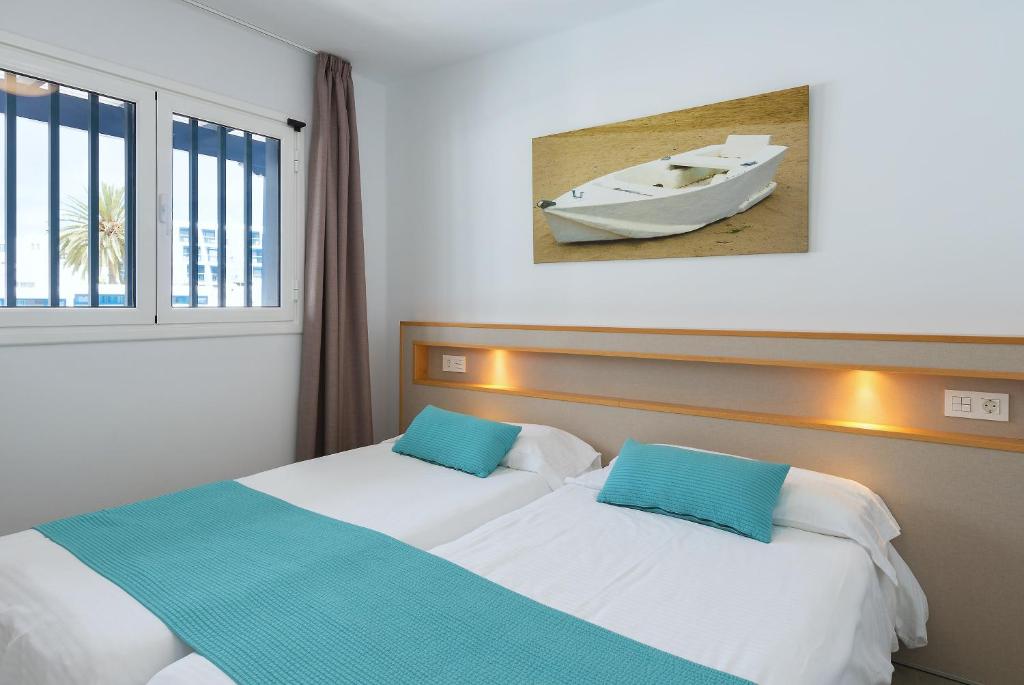 Apartamentos Playamar3